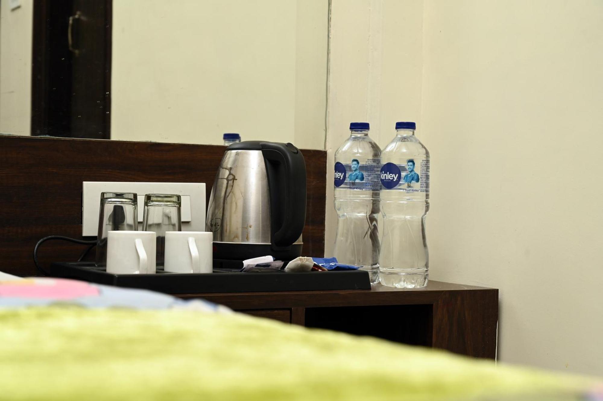 Hotel Pulse Inn Near Railway Station Jaipur Bagian luar foto