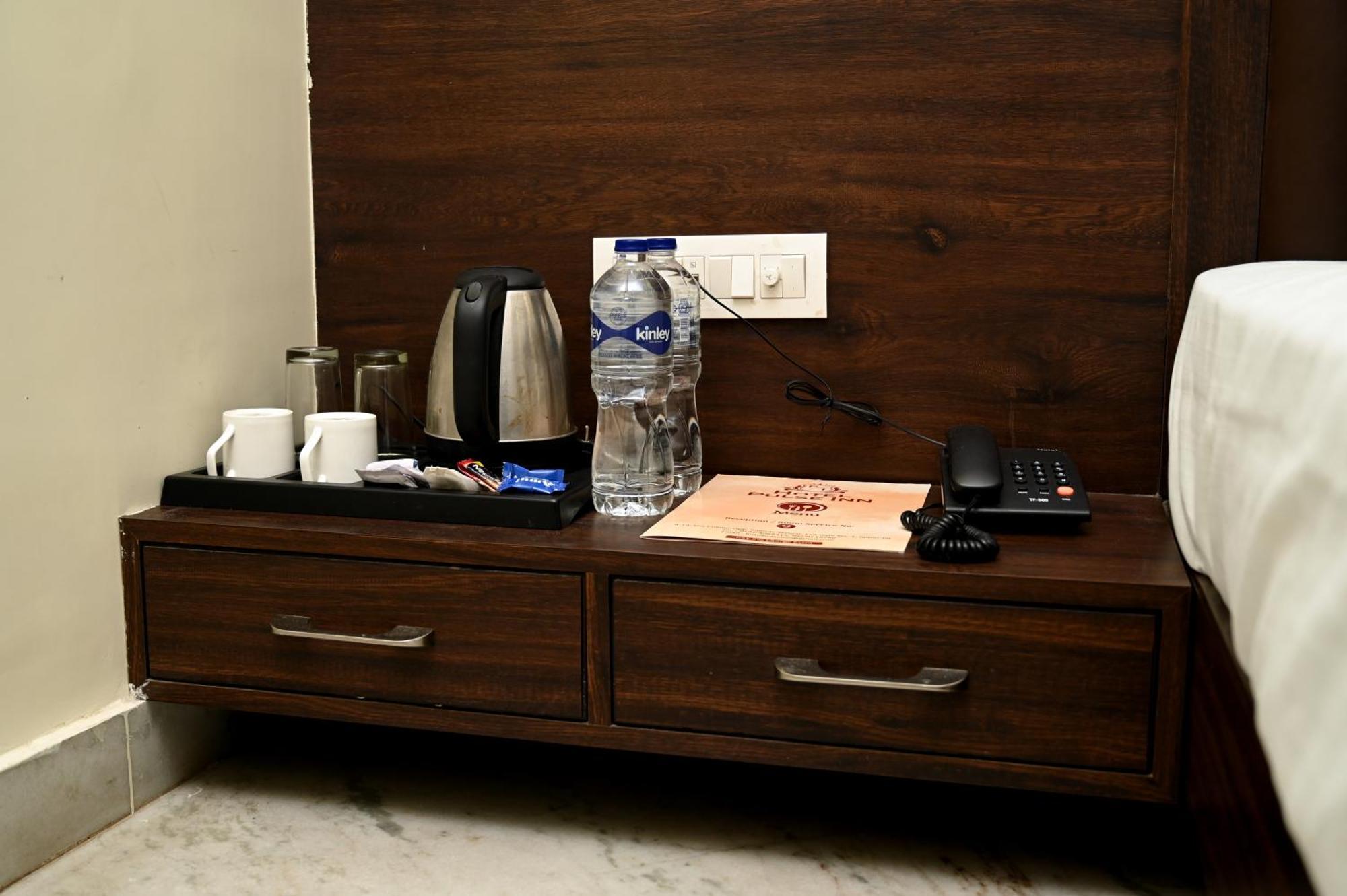 Hotel Pulse Inn Near Railway Station Jaipur Bagian luar foto